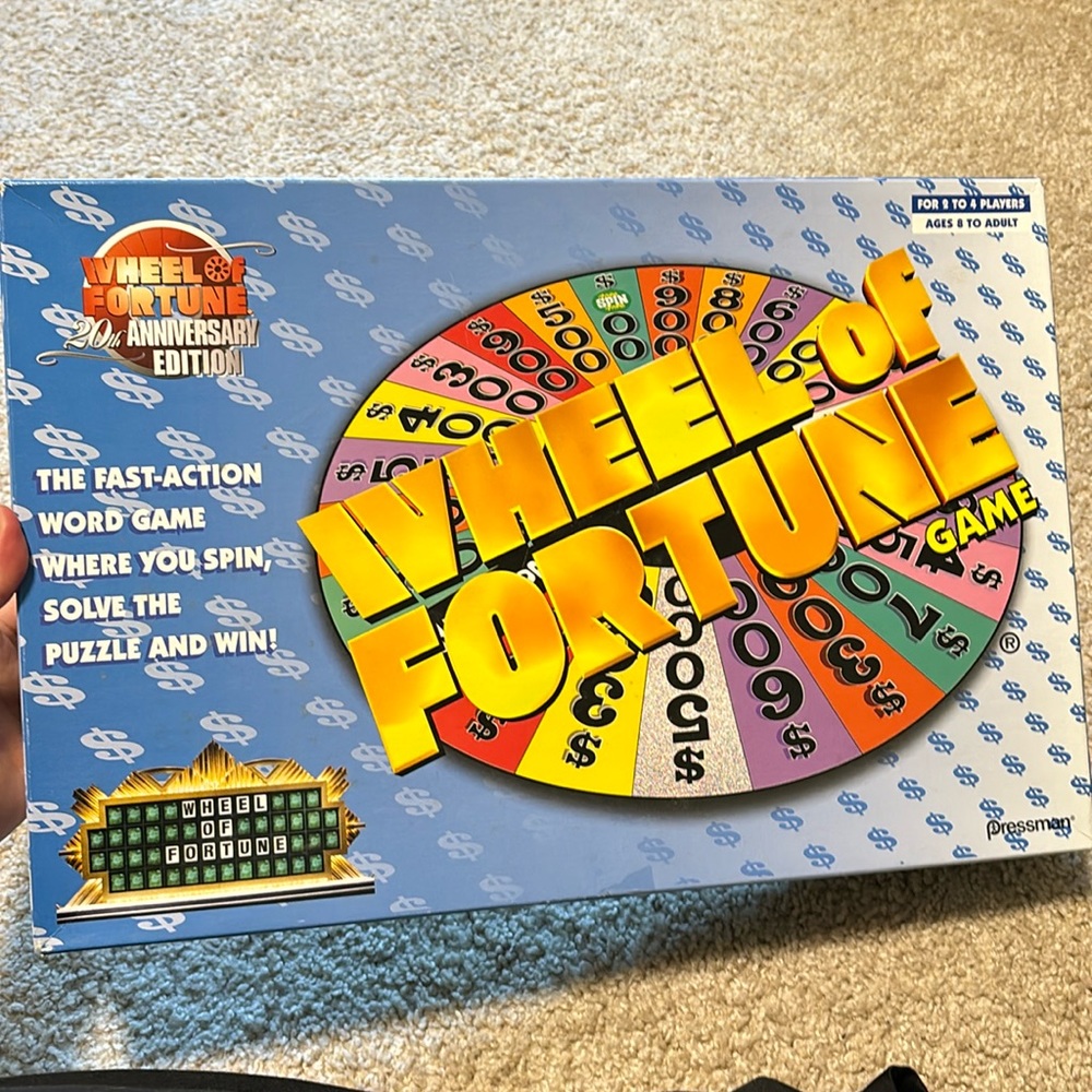 Wheel of Fortune game for ages 8+